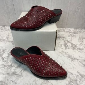 Botkier Trixie Bordeaux Studded Pointed Toe Slip On Mules Shoes Size 7 w/ heel